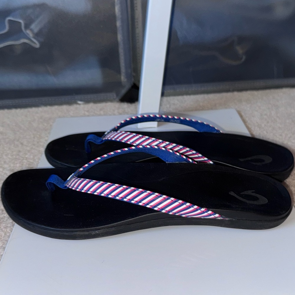 Oulkai Ho’Opio Flip Flops in Red/White/Blue Stripes Women’s 9 - Picture 6 of 11